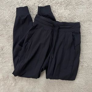 lululemon ready to rulu joggers